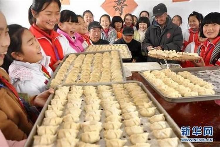 父亲忌日不回去可以去寺庙烧香吗？应该怎么办？