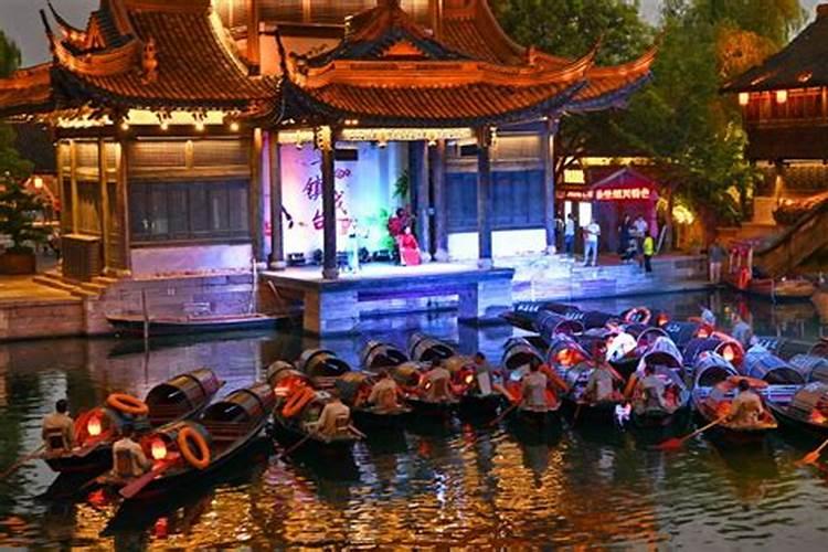 李居明太岁锦囊2025用法