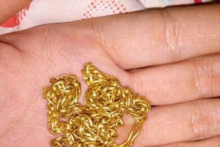 捡到黄金会倒霉吗