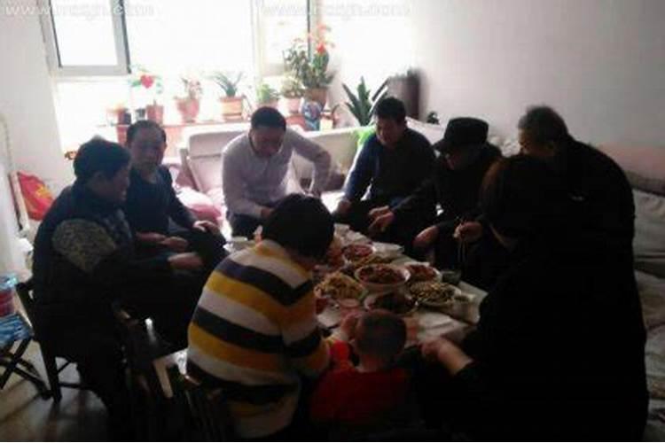 梦到亲戚来我家做客是什么意思