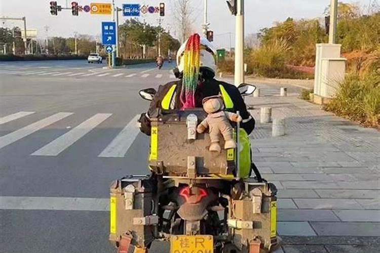 梦见骑摩托车是什么预兆解梦