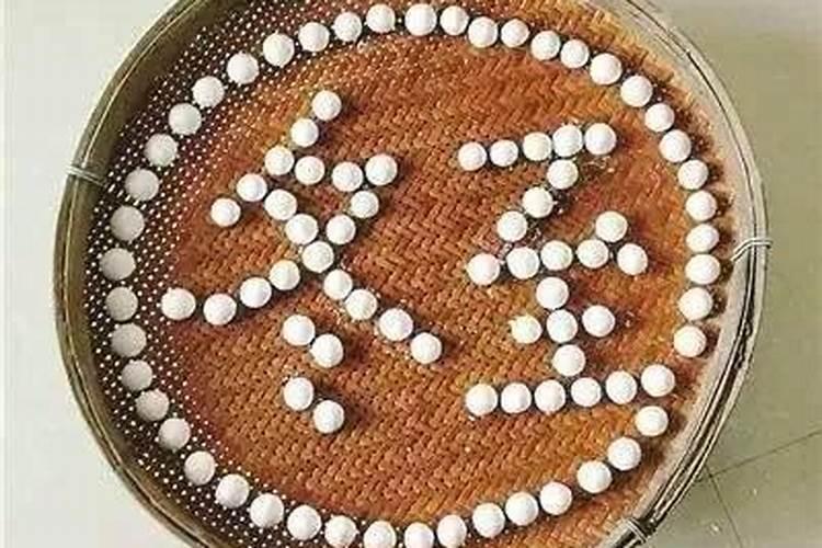 梦见吃鱼好多鱼刺有什么征兆