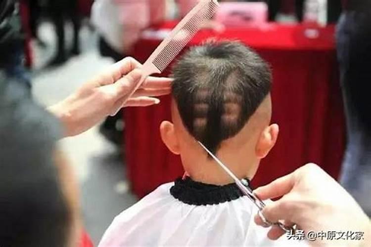 二月初二龙抬头为什么要理发