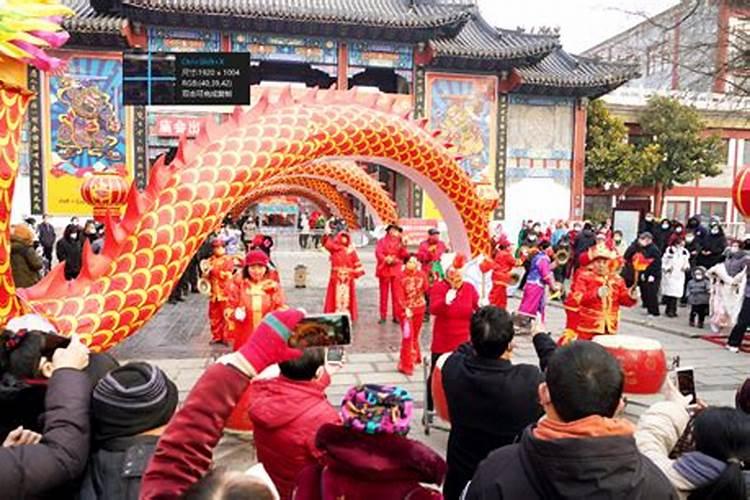 属鸡的哪些年份犯太岁 本命年犯太岁鼠年破太岁？
