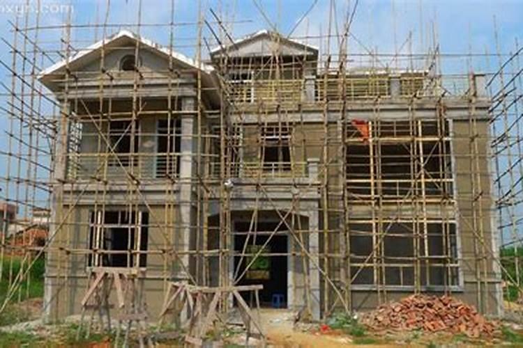 梦见梦建盖高楼大厦的预兆