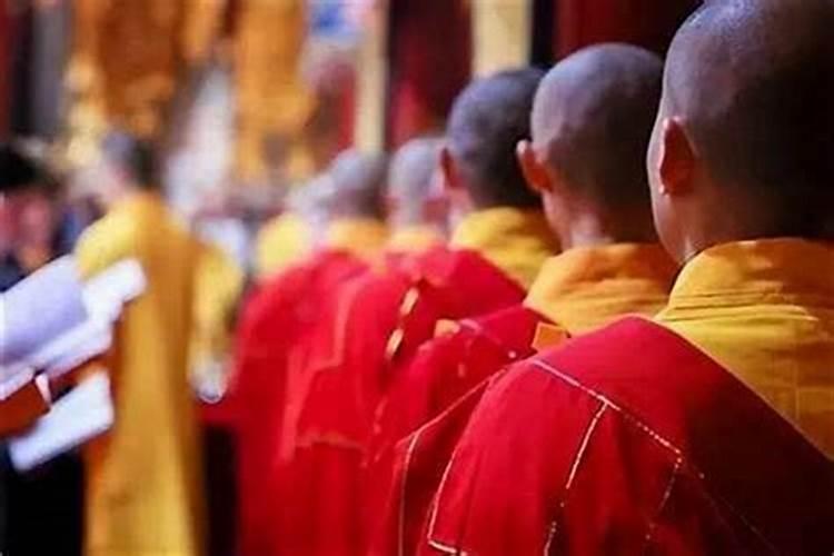 情侣去寺庙拜佛能不能成正缘？