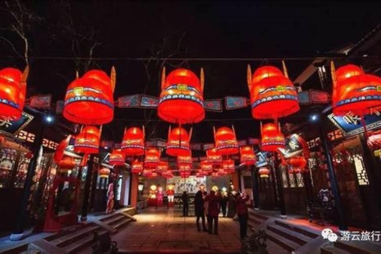 正月十五灯点到几点