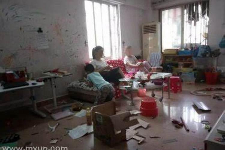 梦见很多人很乱的预兆
