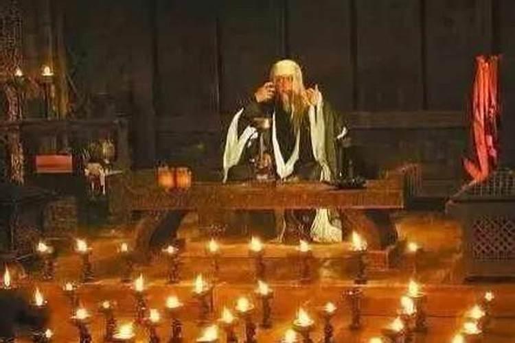 人死后家里的长明灯点多久