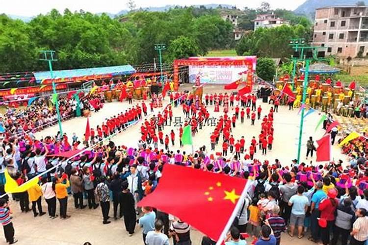 广西民族风情