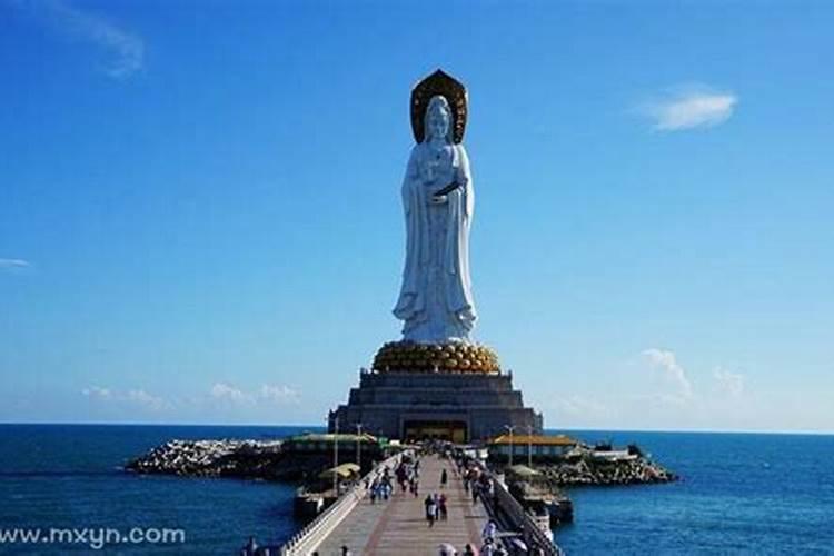梦见拜菩萨是什么意思？做梦梦见拜菩萨好不好