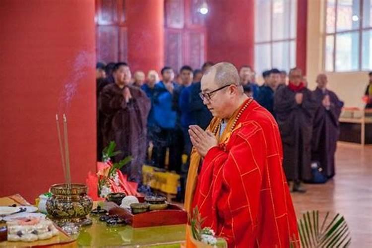 86年属虎女戴什么玉好,我老婆86年属虎的,可以佩戴生肖玉老虎饰品吗？