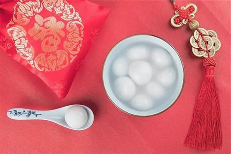 梦见老婆把尿撒我脸上