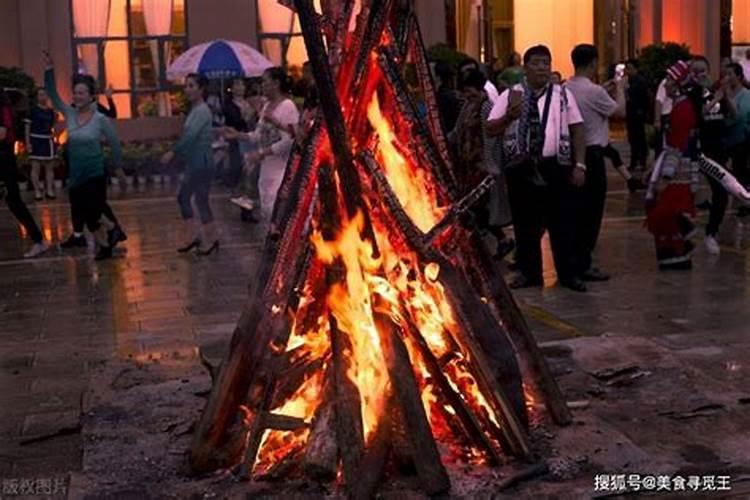 为什么古人祭灶放在立夏,而不是腊月小年夜？