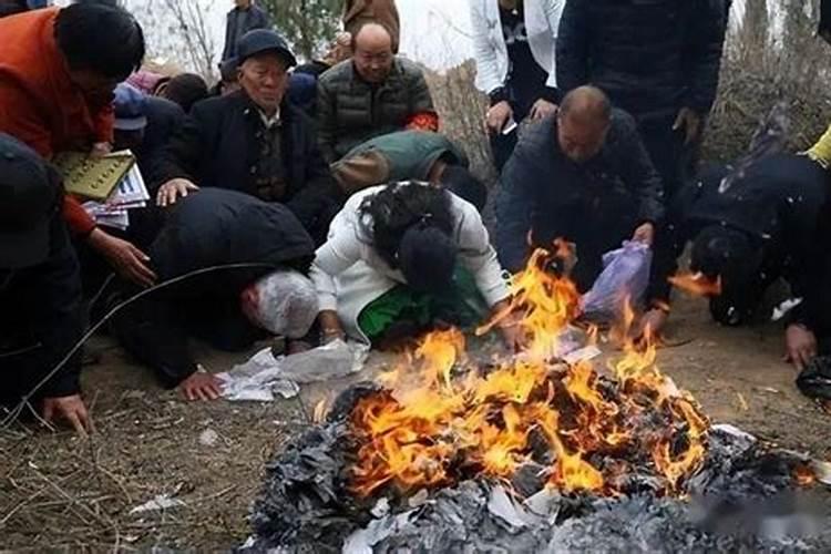 2025年3月25日出生的男孩子五行查询,根据八字高分起名