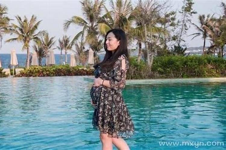 一九七九年阴历腊月十三下午七点出生女,命运如何