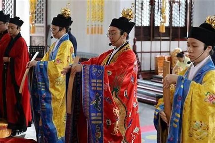 八字非常合但离婚,八字很合,会离婚？？？