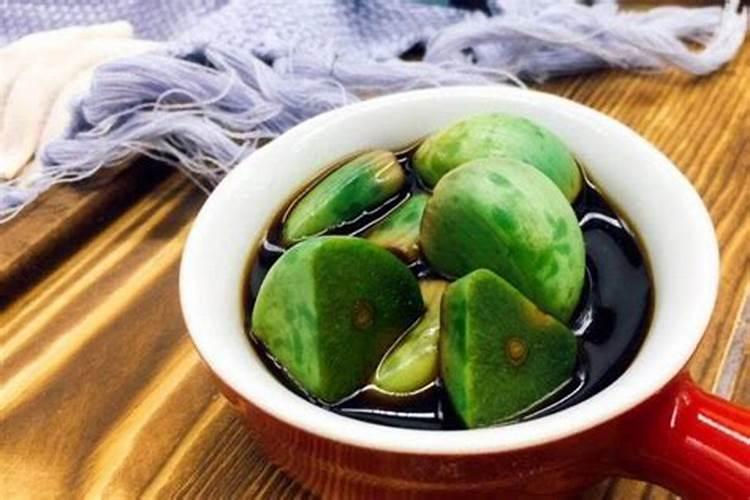 腊八蒜怎么腌制变蓝色？