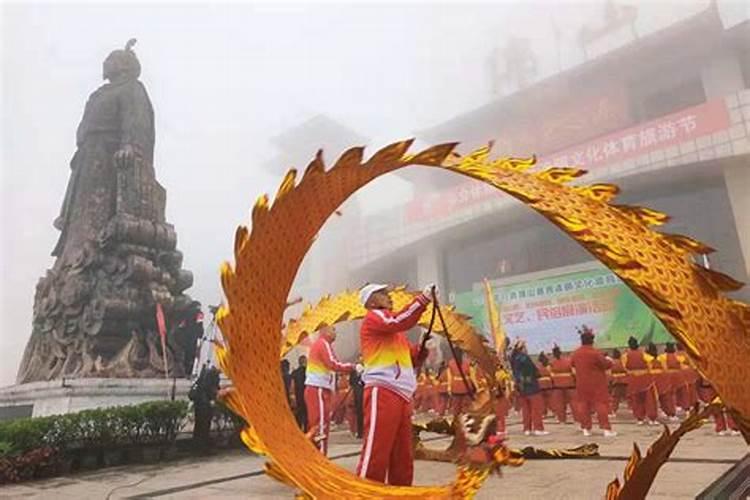 梦见和几个朋友一起旅游的预兆