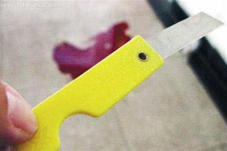 侍奉在神仙或者菩萨或者佛祖身边的童男童女算仙人吗？被派下凡间修炼,修...