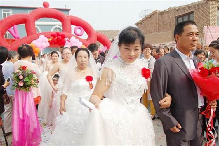 “老夫少妻”的婚姻生活,真的幸福吗？4个过来人说了心里话