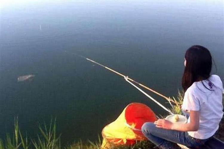 梦见别人钓了好多的鱼