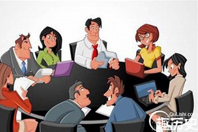做梦梦见和自己的女同学睡在一张床上,其中一个把自己抱住。这是好还是...