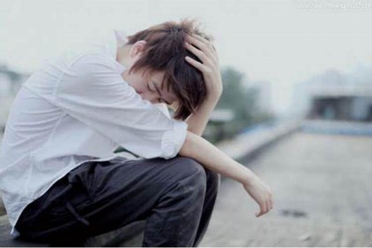 梦见女朋友和别的男人在一起