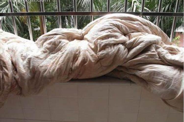 梦见漏雨淋湿床单的预兆