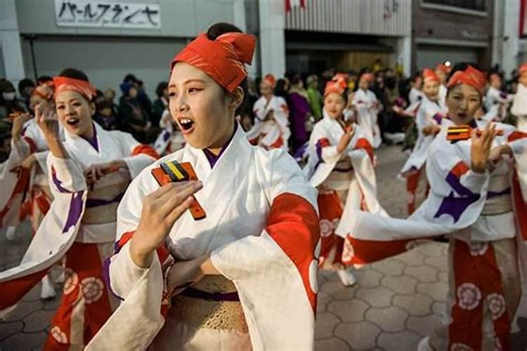 日本的公共假期都是怎样安排的？
