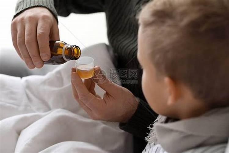 梦见弟弟发烧