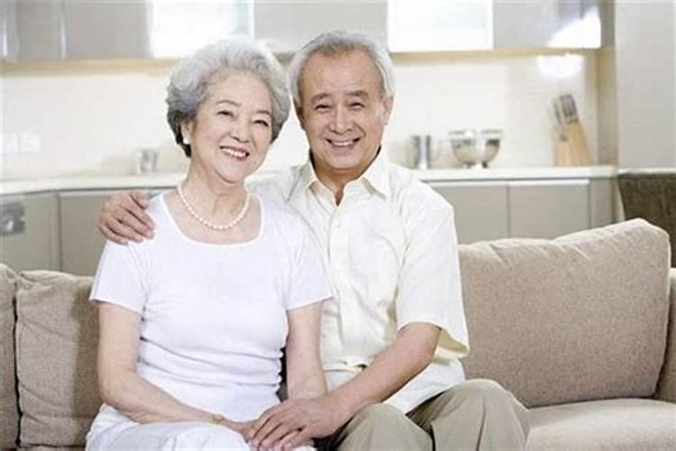梦见已故去的爷爷还活着