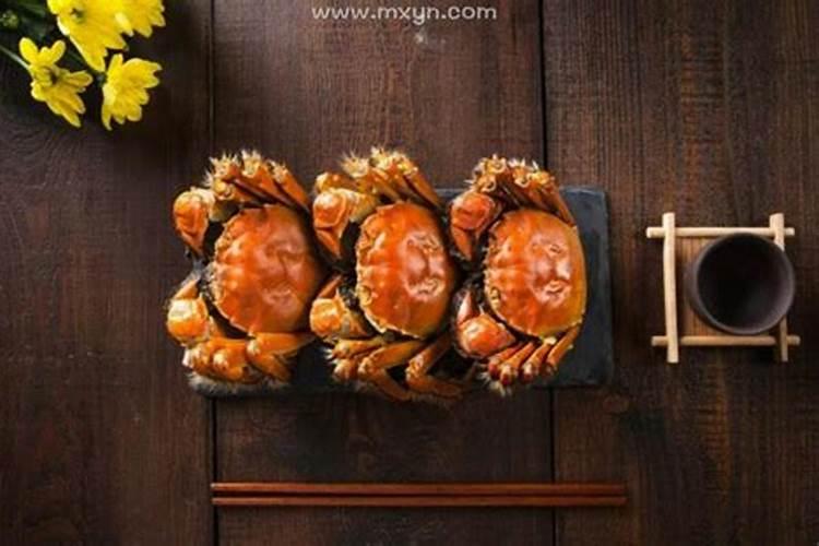 梦见吃螃蟹不能和什么一起吃