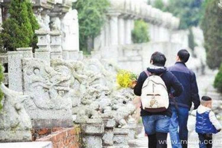 秋分是几月几号2024年 秋分三候
