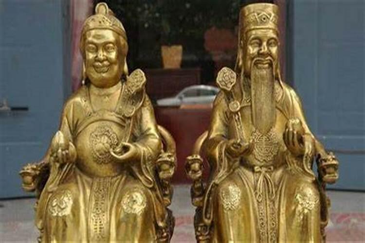 中年女梦到自己掏耳屎好不好
