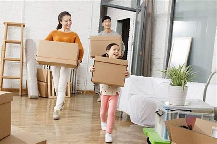 梦见舅舅家住新房子