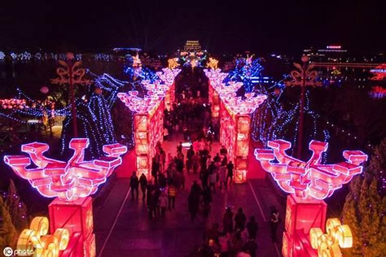我国56个民族春节习俗有哪些？