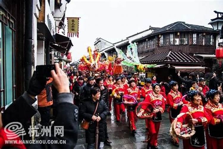什么属相的人适合戴龙牌,属虎人最适合佩戴什么饰品
