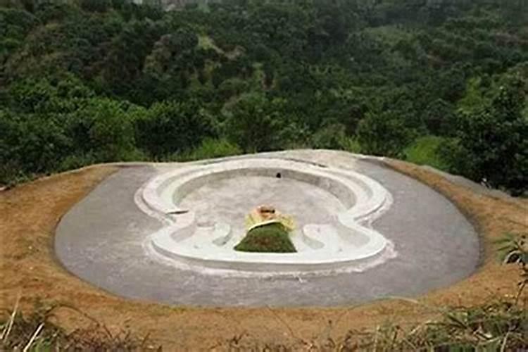 水口之眼：风水学中的坟地选择智慧