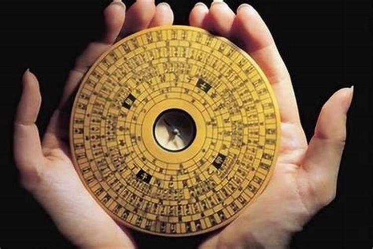 揭秘八卦与风水的神秘联系：古老智慧在现代生活中的应用
