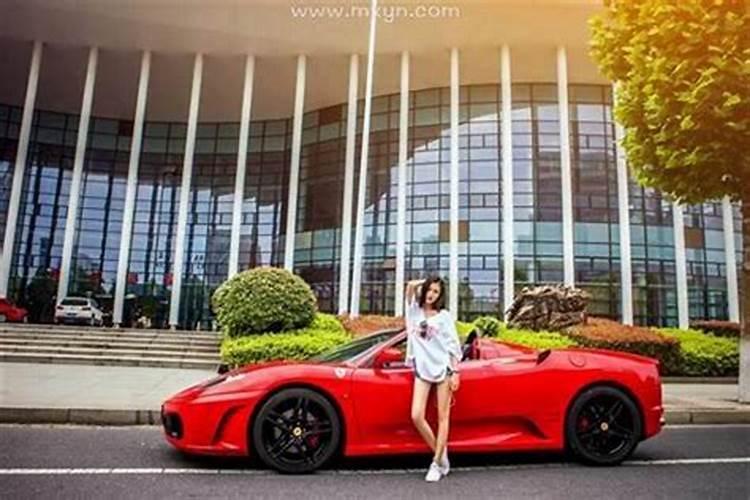 梦境中的奢华邀约：解析梦见豪车来接的深层含义