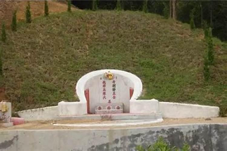 风水大师教你如何看墓地风水？