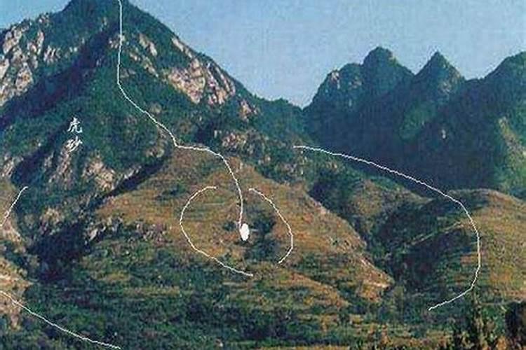 寻龙点穴：农村找坟的风水秘籍