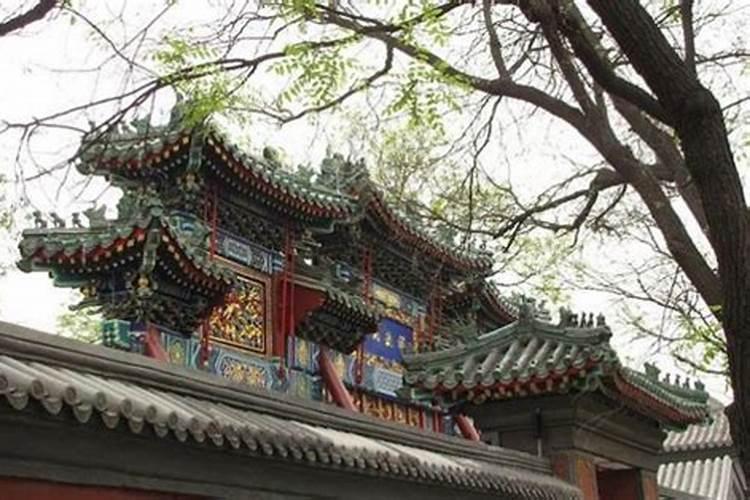 寻找北京的神秘力量：哪个寺庙能做法事？