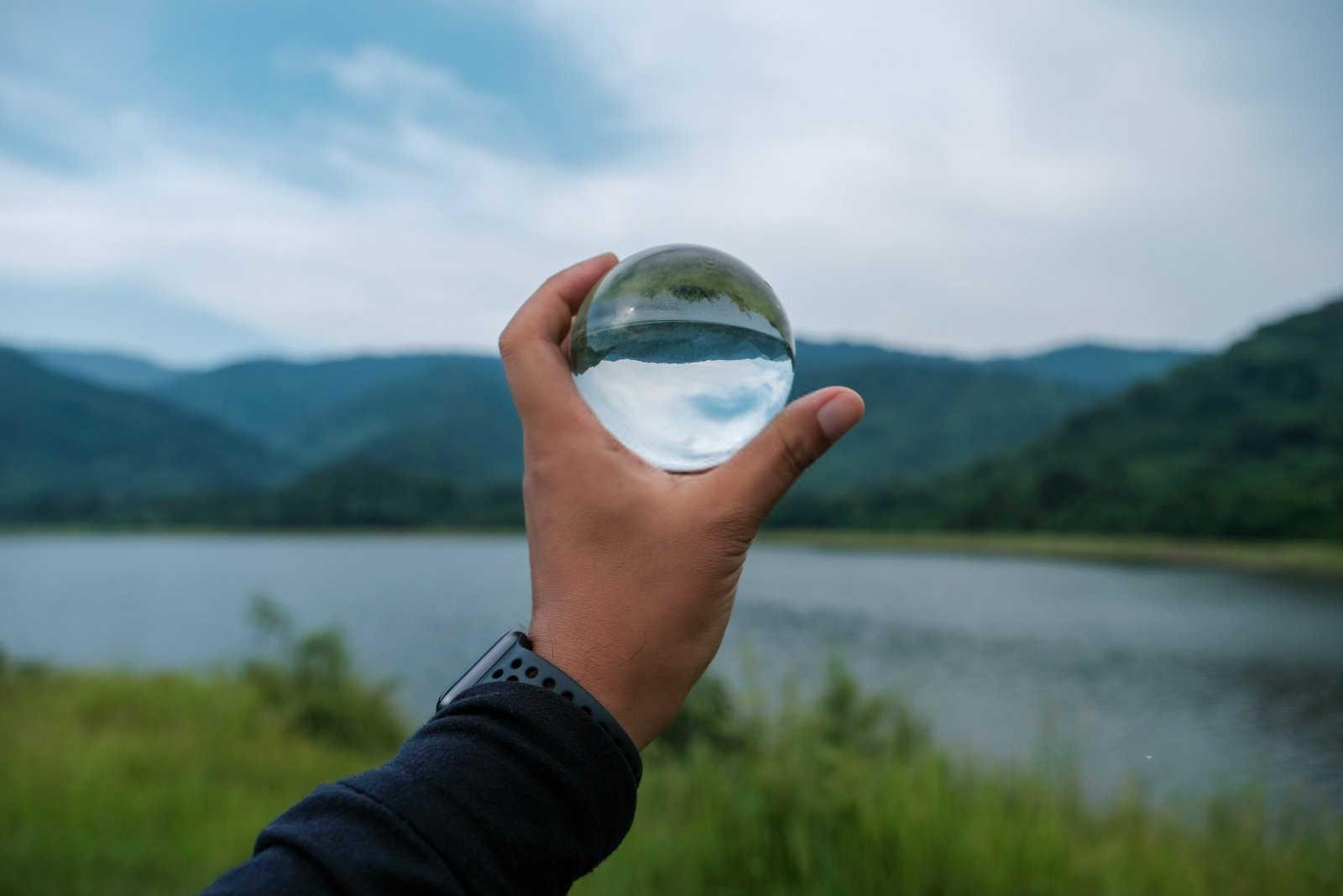 逆境转顺：运用命理学改善家庭运势
