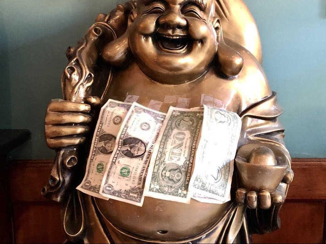 绿意盎然，财源滚滚——探讨店铺摆放植物的风水聚财之道