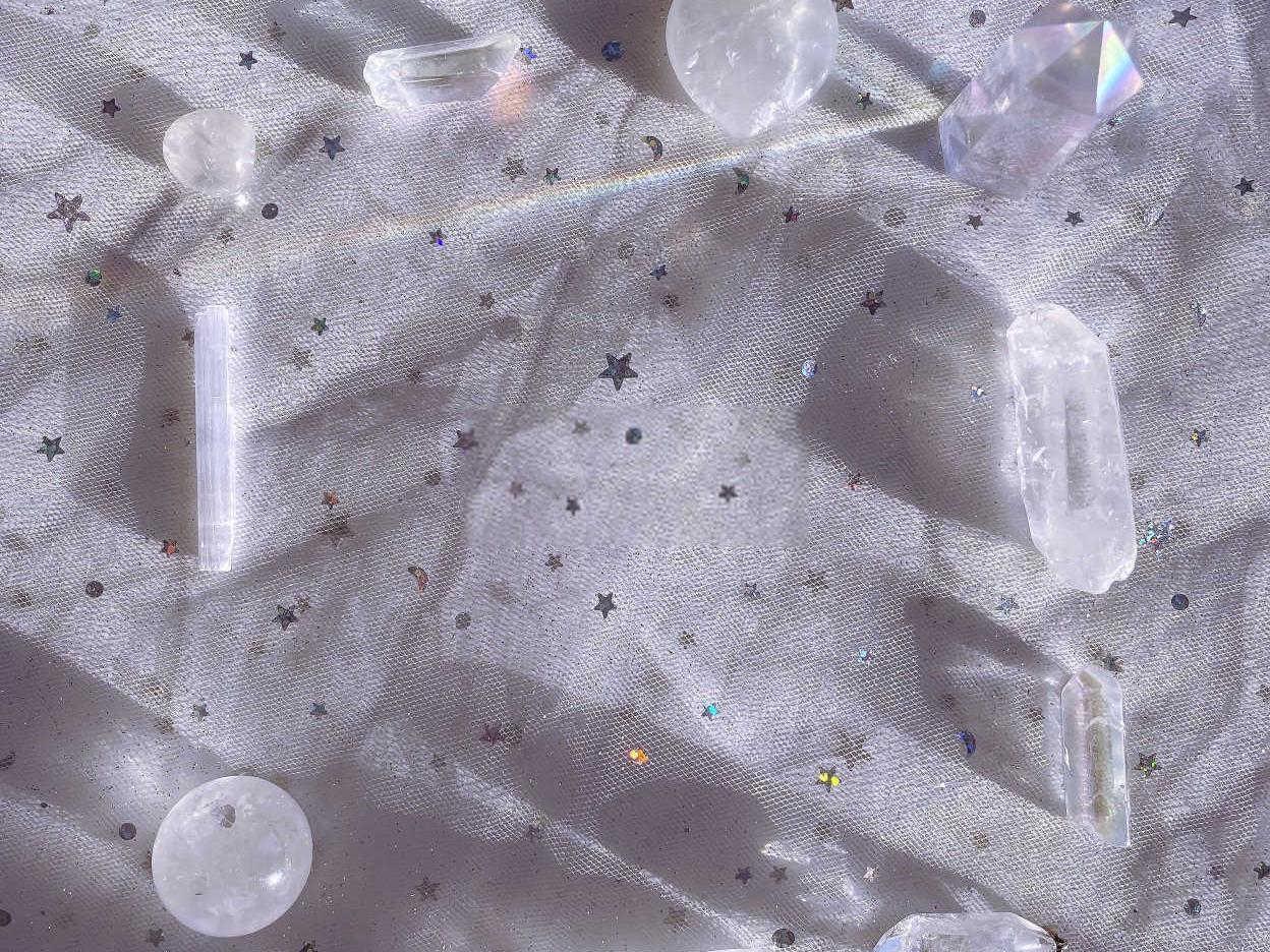 卧室门对门：风水禁忌与调和之道？
