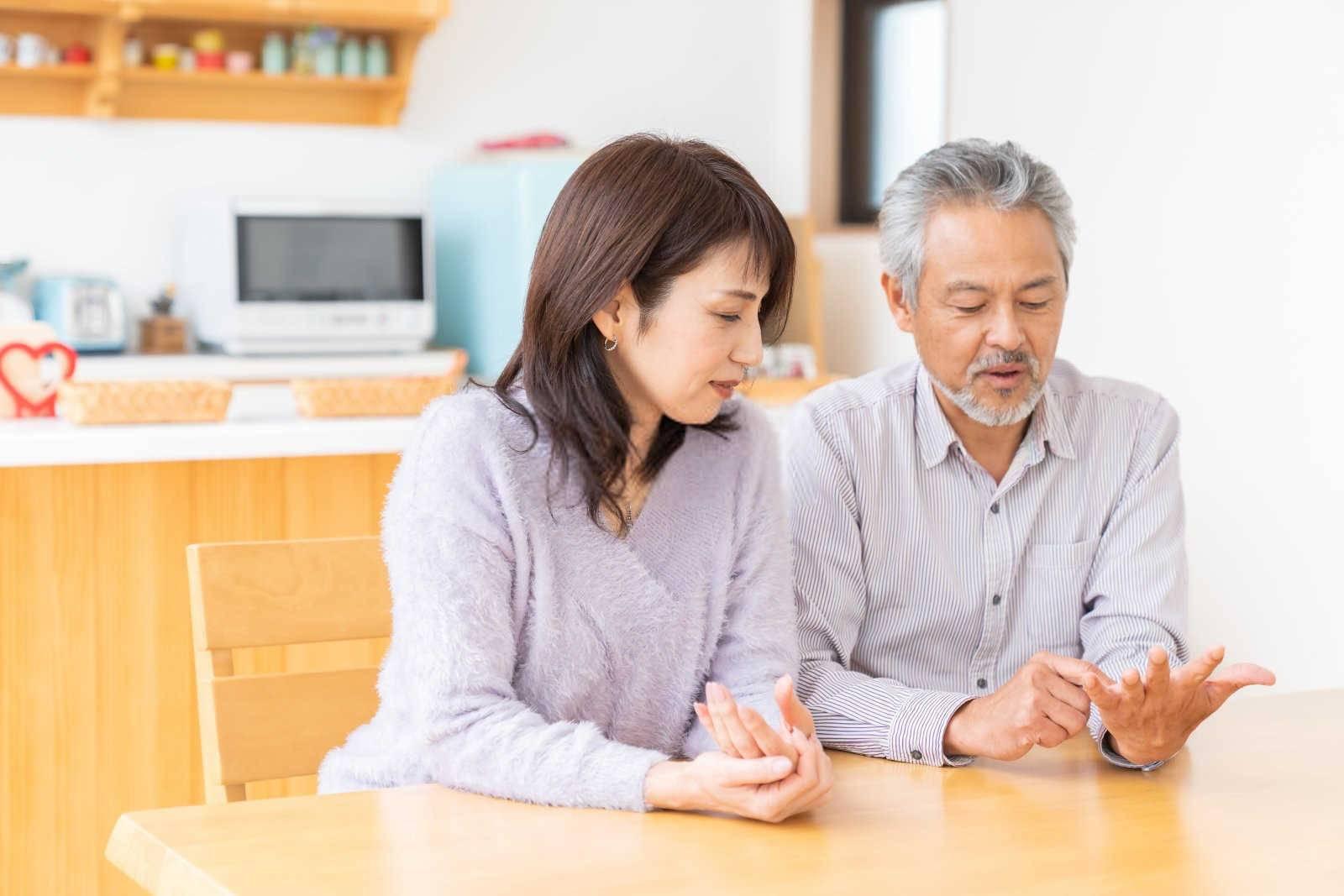 东方风水学：办公室座位坐东朝西如何聚财？