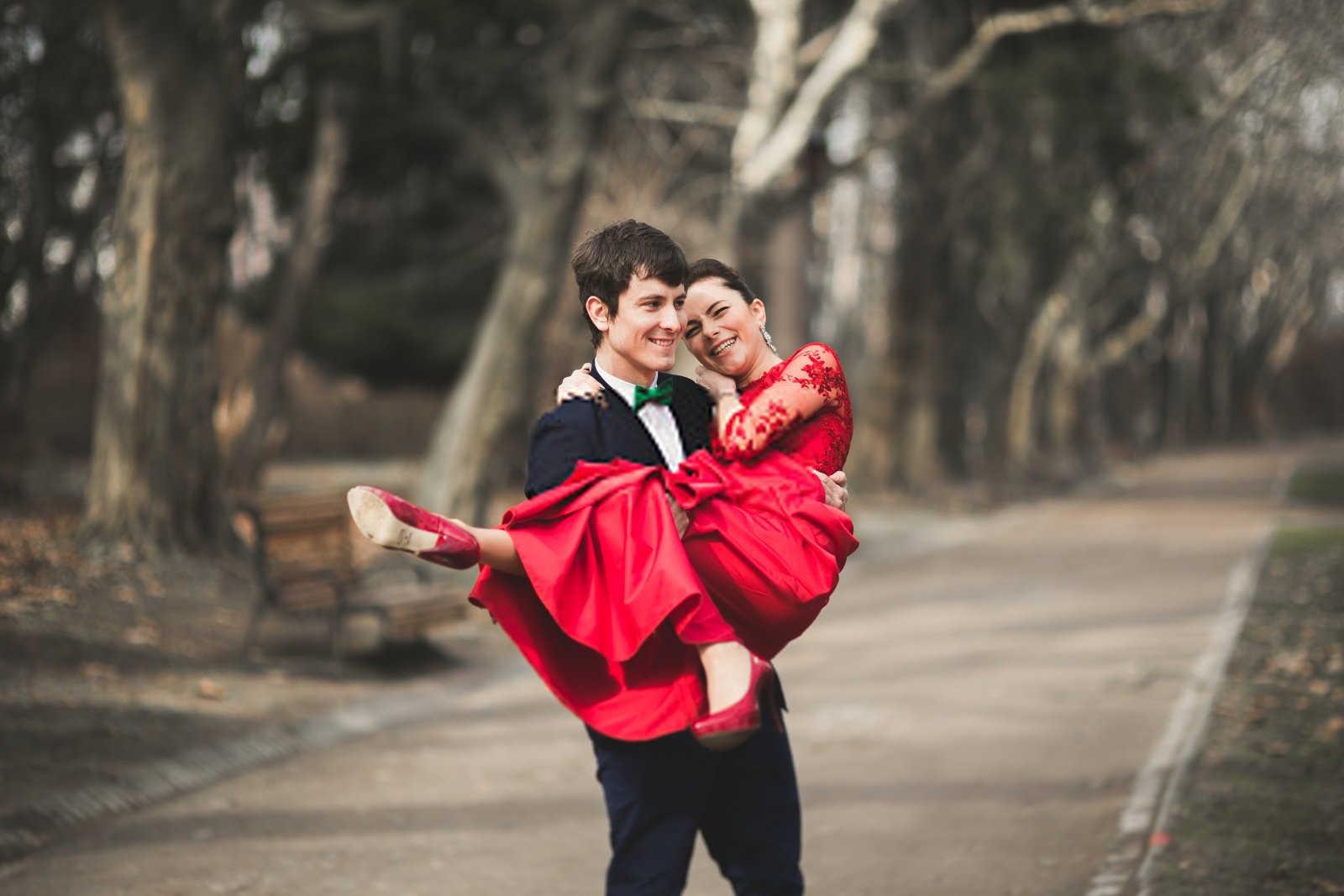 解码缘分：生命密码与婚姻的奥秘