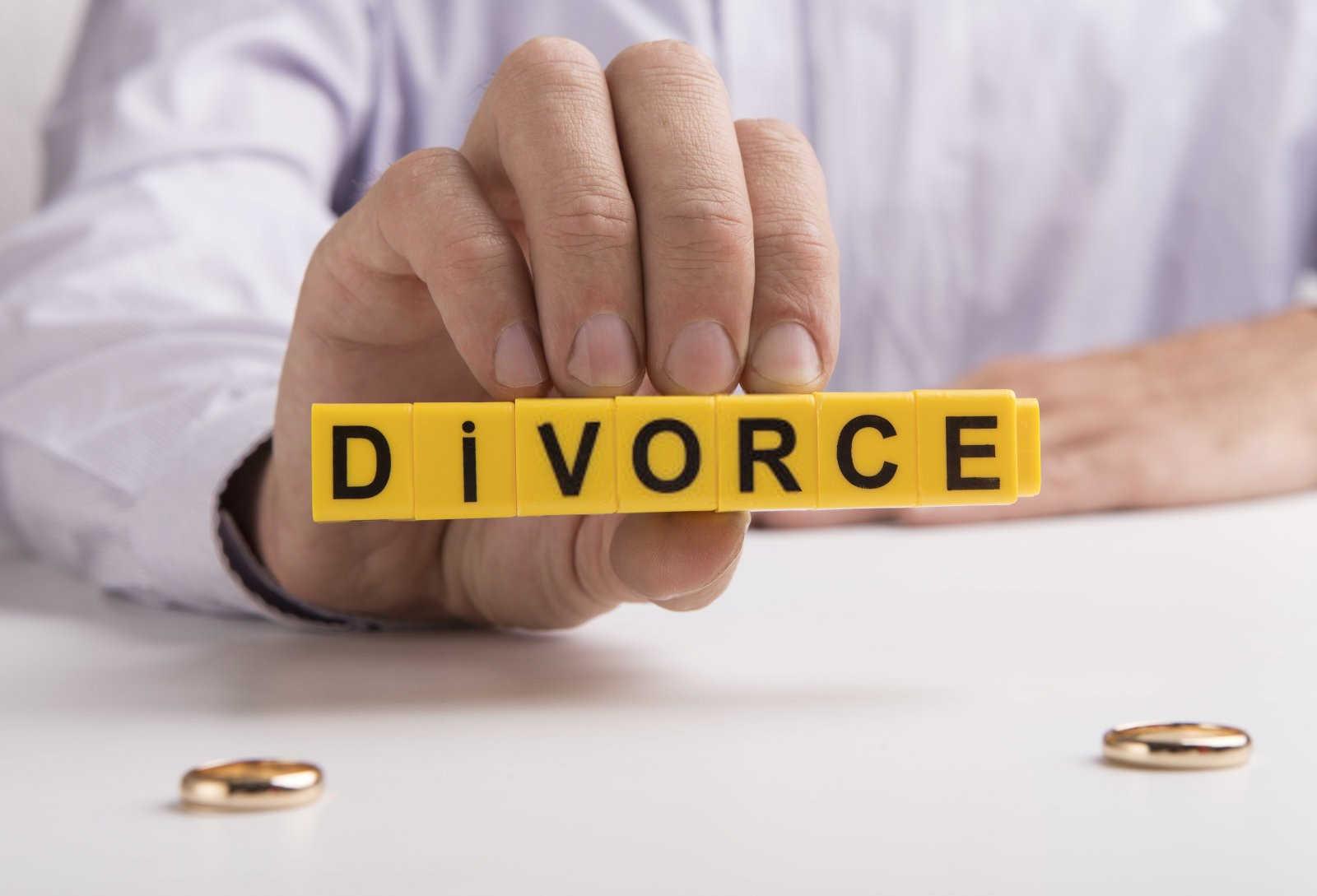命理学视角：婚姻不顺的化解之道